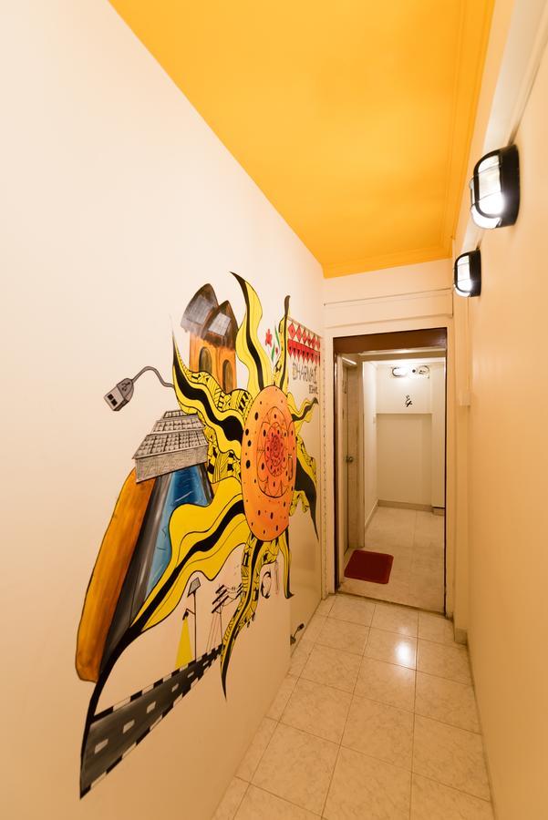 Basti - A Backpackers Hostel Mumbai  Buitenkant foto