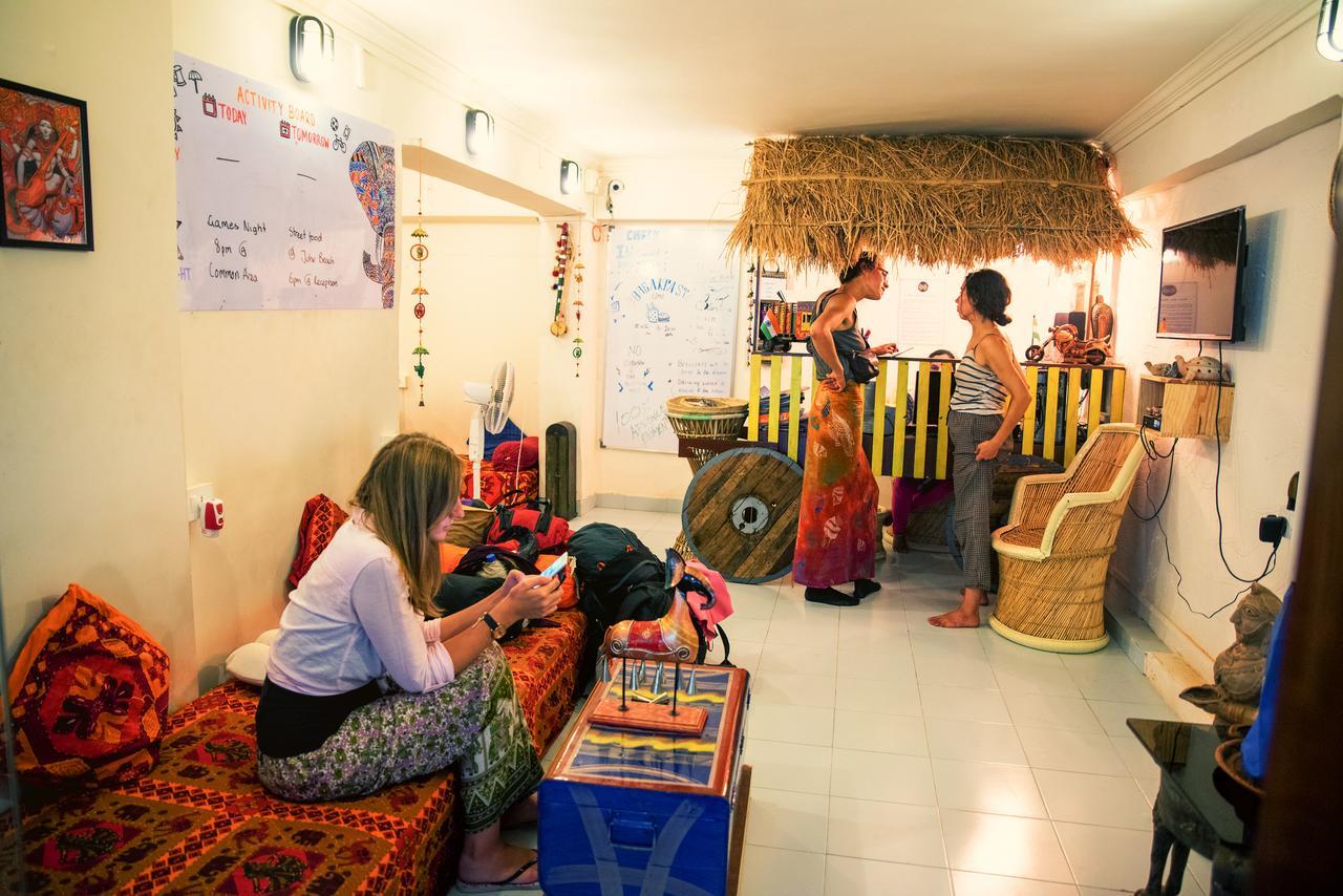 Basti - A Backpackers Hostel Mumbai  Buitenkant foto