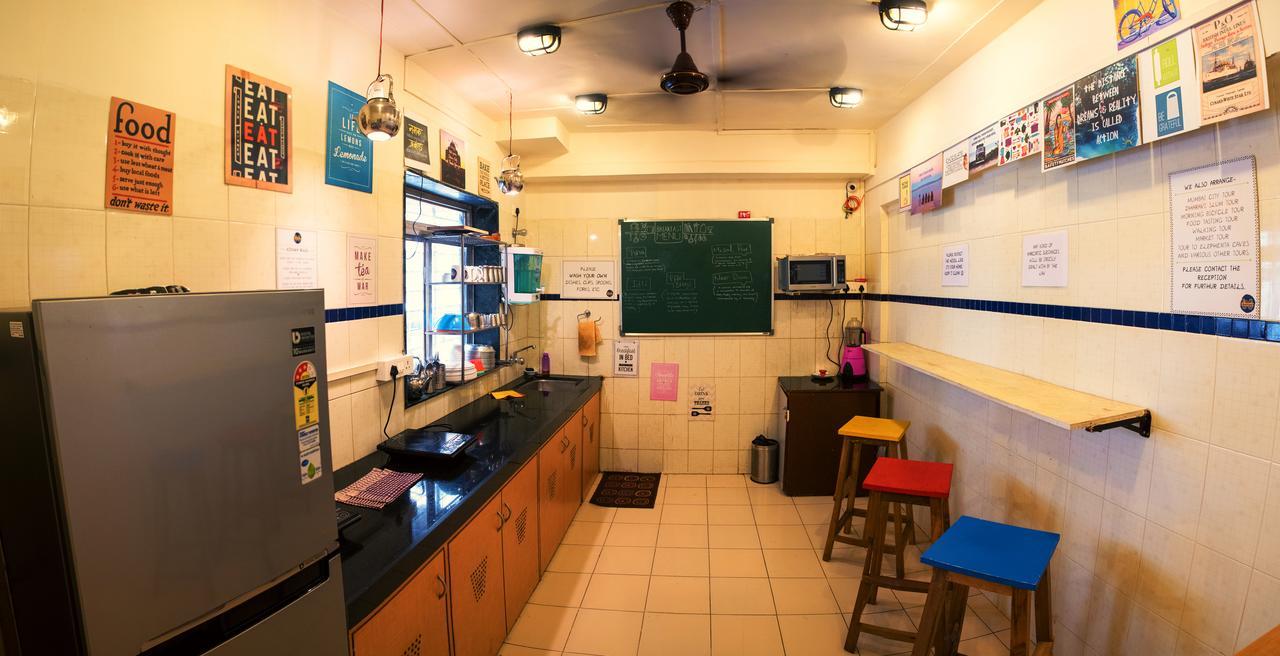 Basti - A Backpackers Hostel Mumbai  Buitenkant foto